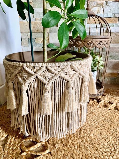 Macrame Furniture, Macrame Basket, Macrame Garland, Macrame Chairs, Hantverk Diy, Macrame Wall Hanger, Macrame Plant Hanger Tutorial, Knitted Patterns, Macrame Planter