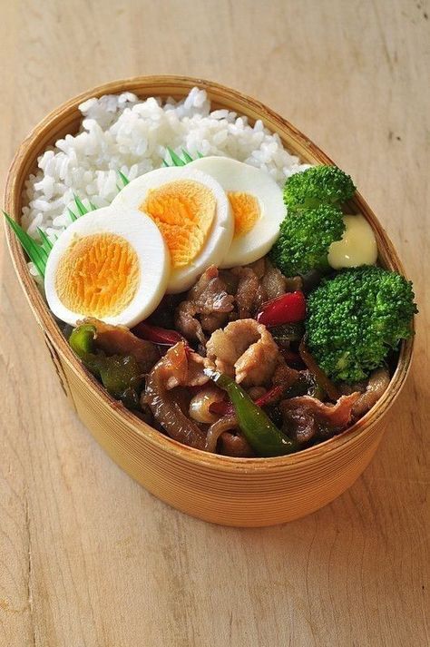 Bento Box Recipes, Japanese Food Bento, Bento Recipes, Makanan Diet, Cafe Food, Bento Box, Pretty Food, Food Cravings, I Love Food