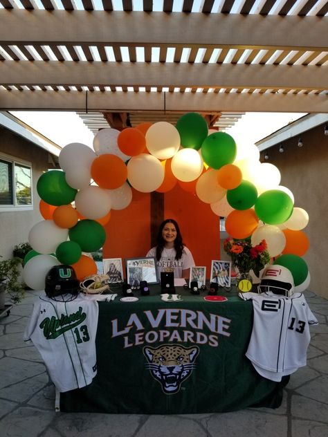 Signing Day Table Ideas Softball, College Signing Table, College Signing Day Table Ideas Softball, Soccer Signing Day Table, Signing Tables For College, Signing Day Table Ideas College, College Table Display, Softball Senior Night Table Ideas, Senior Signing Day Table