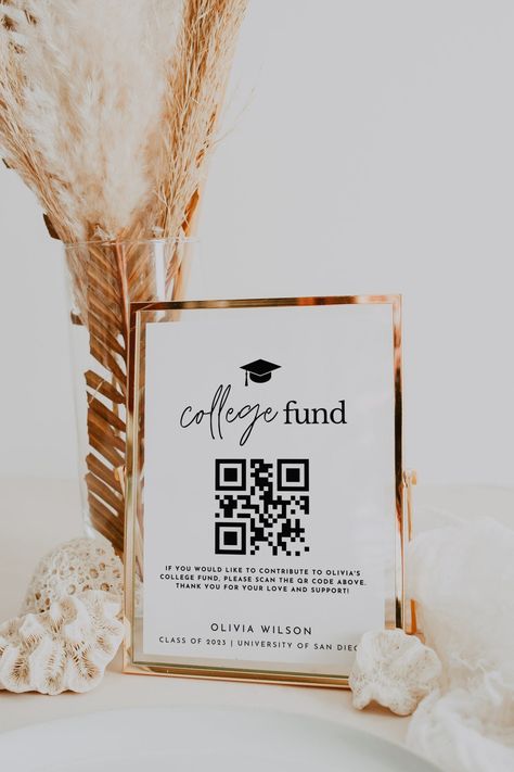 Best Grad Party Ideas, Cute Graduation Party Themes, Grad Party Ideas For Boys, Grad Party Ideas Decorations, Venmo Qr Code Sign, Graduation Party Decor Ideas, Grad Dinner, Grad Table, High School Graduation Party Ideas