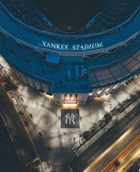 Ballet Romance, Yankees Aesthetic, New York Yankees Wallpaper, Yankees 2024, Yankees Wallpaper, Yankees Poster, Buda Wallpaper, New York Yankees Stadium, Stadium Wallpaper