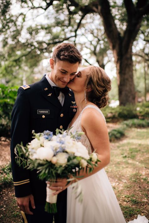 Army Wedding Pictures, Navy Military Weddings, Military Wedding Colors, Forsyth Park Savannah Wedding, Military Wedding Army, Military Wedding Marine, Military Wedding Photography, Air Force Wedding, Military Weddings