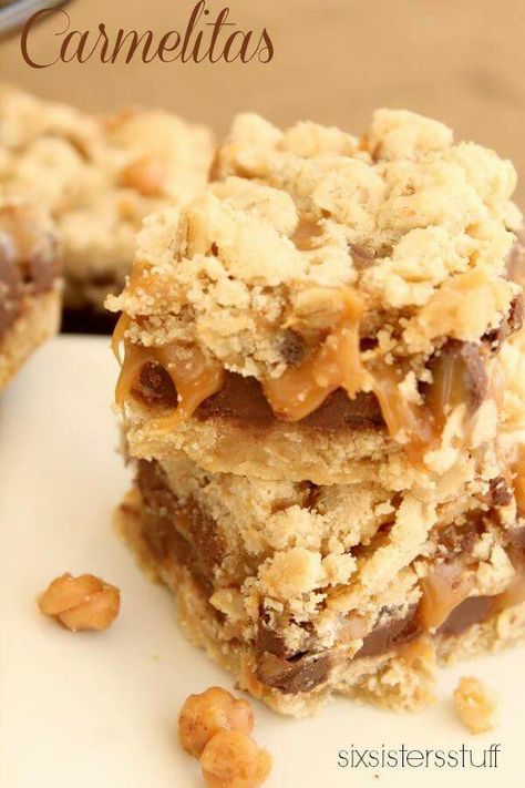 Carmelitas Carmelitas Recipe, Caramel Cookies Bars, Cake Mix Cookie Bars, Caramel Bits, Six Sisters Stuff, Caramel Cookies, Bar Cookies, Cake Mix Cookies, Quick Desserts