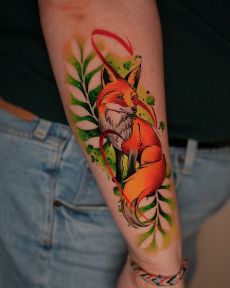 🦊🌿 Absolutely in love with how this bright and vibrant fox tattoo turned out! 🧡🌿 The bold orange fox pops against the stunning green watercolor background, creating a truly unique and eye-catching design. So grateful to my amazing customer for trusting me to bring their vision to life. 🖤 #foxtattoo #watercolortattoo #watercolorartist#foxtattoodesign Watercolor Fox Tattoo, Watercolor Fox Tattoos, Green Watercolor Background, Forest Tattoos, Floral Tattoo Sleeve, Fox Tattoo, Orange Fox, Green Watercolor, Tattoo Sleeve