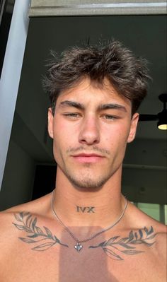 Small Men’s Chest Tattoo, Small Mens Chest Tattoos, Men Tattoo Ideas Collar Bone, Man Collarbone Tattoo, Men Tattoo Ideas Aesthetic, Tattoos On Neck Men, Coller Bone Tattoo Men, Tattoo Collarbone Men, Aesthetic Neck Tattoo Men