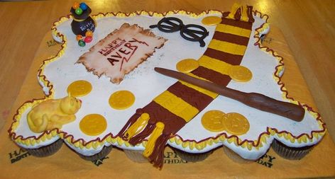 Best Birthday Cupcakes, Birthday Cake Girls Teenager, Harry Potter Ideas, Harry Potter Cupcakes, Birthday Cupcakes Decoration, Birthday Wishes For Mom, Pull Apart Cake, Harry Potter Bday, Cupcakes Birthday