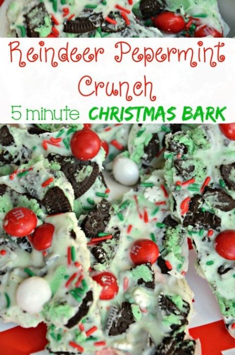 Reindeer Peppermint Crunch - The House of Hendrix Reindeer Peppermint Bark, Reindeer Peppermint Crunch, Peppermint Graham Cracker Bark, Reindeer Bark Recipe, Holiday Dessert Gifts, Andes Peppermint Crunch Recipes, Holiday Baking Treats, Reindeer Bark, Holiday Treats Thanksgiving