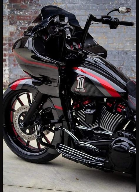 Road Glide Custom, Road Glide Special, Custom Baggers, Harley Davidson Road Glide, Custom Cycles, Harley Davidson Street Glide, Harley Bikes, Air Ride, Road Glide