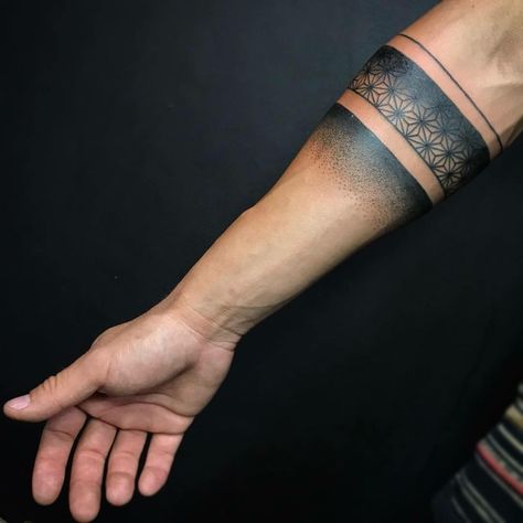 Black Band Tattoo, Stripe Tattoo, Leg Band Tattoos, Arm Tattoos Black, International Tattoo, Geometric Sleeve Tattoo, Forearm Band Tattoos, Tato Lengan, Band Tattoo Designs