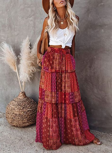 Boho Skirt Outfit, Flowy Skirt Outfit, Casual Boho Outfits, Look Hippie Chic, Long Flowy Skirt, Moda Hippie, Look Boho Chic, Boho Summer Outfits, Maxi Skirt Outfits