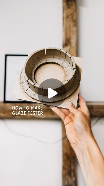 Melanie ☼ soulfood & ceramics on Instagram: "HOW TO MAKE GLAZE TESTER/TILES🎨  Einmal gedreht hat man direkt um die 20 „Kacheln“, um neue Glasuren oder Kombinationen zu testen. Und wenn die Glasur nix wird? Dann kommt die Kachel ohne schlechtes Gewissen einfach weg.😌  //  🏴󠁧󠁢󠁥󠁮󠁧󠁿 Thrown once you will get about 20 „tiles“ to test new glazes or combinations. And if the glaze doesn’t look good? Put it away without any conscience.😌  #glaze #glazes #glazetest #glazing #tiles #tester #glazingpottery #wheelthrown #wheelthrownpottery #pottery #potterystudio #potterytools #tools #goodtoknow #tips #tipsandtricks #howto #tutorial #process #processing #processvideo #processart #creativeprocess #trusttheprocess #studio #ceramicartist #ceramic #ceramicstudio #ceramictiles #throwing" Ceramic Glaze Test Tiles, Pottery Test Tiles, Test Tiles Pottery, Glaze Test Tiles, Ceramic Wheel, Ceramic Glazing, Pottery Projects, Ceramics Ideas, Pottery Tools