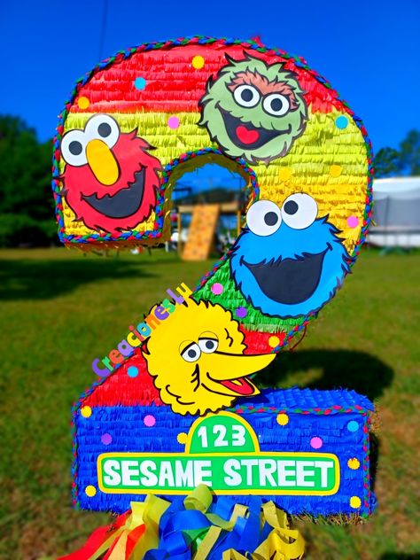 Elmo Pinata Number 2, Elmo Number Cake, Sesame Street Pinata, Sesame Street Centerpiece Ideas, Diy Elmo Birthday Party, Elmo Pinata, Seaseme Street Birthday Party, Sesame Street Centerpiece, Sesame Street Birthday Cakes