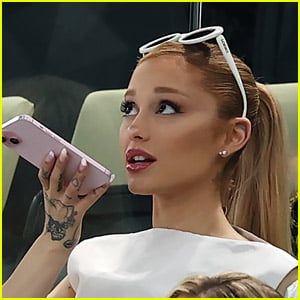 Ariana Grande Flashes iPhone Lock Screen Image, Fans Believe It's Photo of Her & Boyfriend Ethan Slater!  : Photo 5060248 | Anna Wintour Photos | Just Jared: Entertainment News Ethan Slater, Ariana Grande Boyfriend, Lock Screen Images, Katrina Law, Katie Ledecky, Iphone Lock Screen, Frankie Grande, Richard Simmons, Cynthia Erivo