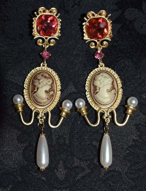 Stunning piece, costume  earrings in Rococo-Victorian costume /glamorous dress - party design! Very Lush and Striking! Pierced ears only. Height 7 cm from highest to lowest point; Width 2.5 cm at widest part. Baroque Clothing Women, Victorian Jewelry Earrings, Rococo Headpiece, Rococo Earrings, Rococo Accessories, Rococo Jewelry, Baroque Jewelry, Victorian Accessories, Glamorous Dress