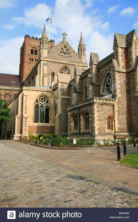 St Albans Cathedral (formerly St Albans Abbey, officially The Cathedral and Abbey Church of St Alban) hertfordshire england uk Stock Photo Culture Of England, Hertfordshire England, English Culture, Cathedral Architecture, Anglican Church, Country Walk, Uk Images, Cathedral Church, St Albans