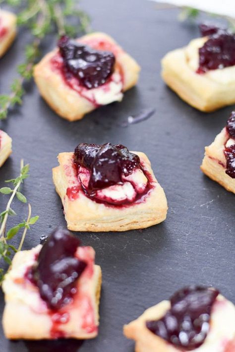 A simple, sweet and savory appetizer made with goat cheese, fresh cherries, thyme, and puff pastry by Dash of Jazz #appetizer #easy appetizer Cherry Appetizers, Friendsgiving Recipes Appetizers, Wine Night Appetizers, Friendsgiving Appetizers, Goat Cheese Appetizer, Cherry Compote, Puff Pastry Appetizers, Goat Cheese Tart, Savory Appetizer