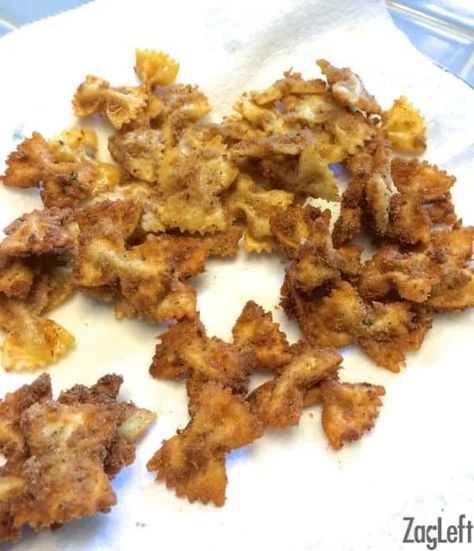 Fried Bow Tie Pasta, Fried Bowtie Pasta, Bowtie Pasta Recipe, Marinara Dipping Sauce, Bow Tie Pasta Recipe, Vegetable Pasta Recipes, Fried Pasta, Shell Pasta Recipes, Beef Pasta Recipes