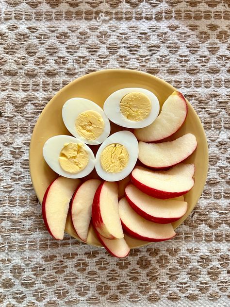 Boiled eggs + honeycrisp apple Egg Apple Diet, Boiled Eggs Aesthetic, Apple Diet, Easy Healthy Snack, Honeycrisp Apple, Egg Snacks, Apple Breakfast, Snacks Easy, Olivia Grace