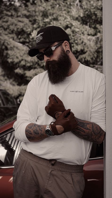 Styles For Big Men, Big Beard, Badass Beard, Beard And Mustache Styles, Fashion Models Men, Bald With Beard, Estilo Hipster, Mustache Styles, Viking Beard