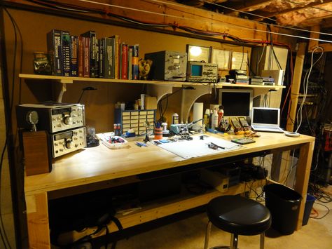 Magnetic Madness: Electronics Workbench Laboatory Electronics Workspace, Electronics Workbench, Build Your Own Garage, Electronic Workbench, Electronics Workshop, Electronics Storage, Hobby Electronics, Jackson Ms, Garage Work Bench