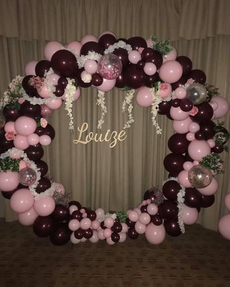 60th Birthday Ideas For Mom, Papa Birthday, Moms 60th, Burgundy Party, Burgundy Walls, Pink And Burgundy, Black Theme, Birthday Balloon Decorations, Bridal Shower Tea