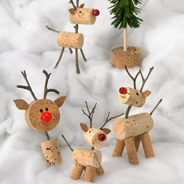 Cork Reindeer, Wine Cork Crafts Christmas, Wine Bottle Cork, Cork Crafts Christmas, Wine Cork Diy Crafts, Wine Cork Ornaments, Wine Cork Diy, Wine Cork Art, Cork Ornaments