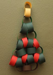 Play For a Day: Paper Ring Advent Calendar Easy Christmas Crafts For Toddlers, Christmas Paper Chains, Paper Chain, Christmas Crafts For Toddlers, Paper Christmas Decorations, Advent Calendars For Kids, Fun Christmas Crafts, Paper Chains, Paper Ring