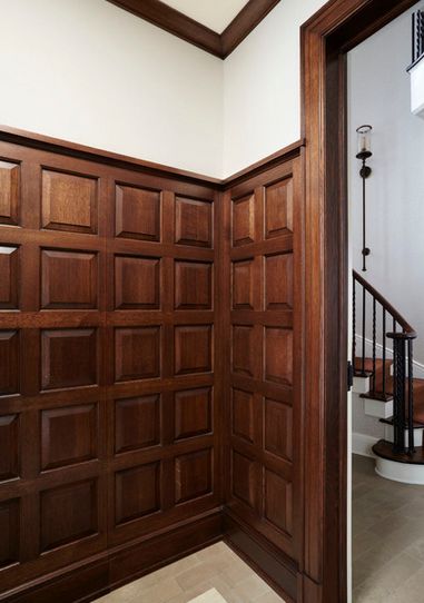 Hidden Doors In Wall Panel Entryway, Dark Wainscoting Ideas, Craftsman House Interior, Craftsman Wainscoting, Picture Frame Wainscoting, Wainscoting Hallway, Wainscoting Stairs, Wainscoting Kitchen, Faux Wainscoting