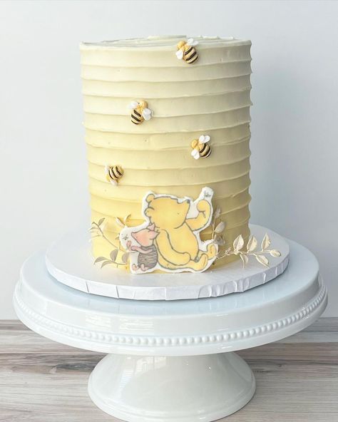 Sweetie’s Bakery (@sweetiesbakerytx) | Instagram Simple Pooh Cake, 1st Birthday Bee Cake, Winnie The Pooh 2nd Birthday Cake, Winnie The Pooh Birthday Cake Simple, Winnie The Pooh Themed Cake, Easy Winnie The Pooh Cake, Winnie Pooh Baby Shower Cake, Baby Shower Cake Winnie The Pooh, Girl Winnie The Pooh Birthday Party