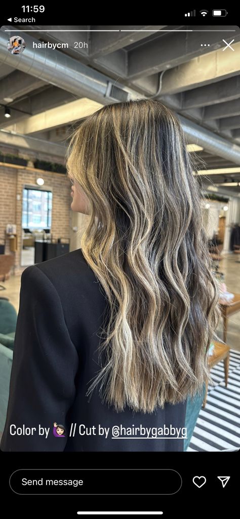 Partial Highlights Straight Hair, Half Head Balayage Brunettes, Golden Blonde Balayage On Dark Hair, Hoco Overalls, Highlights Brown Hair Balayage, Brunette With Blonde Highlights, Baylage Hair, Mexican Hairstyles, Venus Of Willendorf