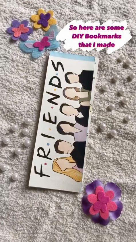 Bookmarks For Doctors, Bookmarks Handmade For Best Friend, Best Friend Bookmark, Cute Bookmarks Diy Creative, Separadores Ideas, Cute Bookmarks Handmade, Friends Bookmarks, Bookmark Design Ideas, Anime Bookmarks