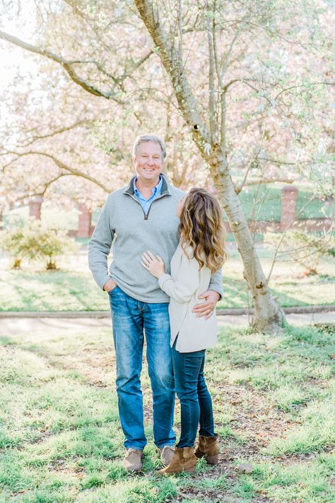 Father Daughter Poses, Father Daughter Pictures, Light And Airy Photography, Daughter Pictures, Father Daughter Photography, Daughter Photography, Airy Photography, Hope Photography, Family Photo Shoot