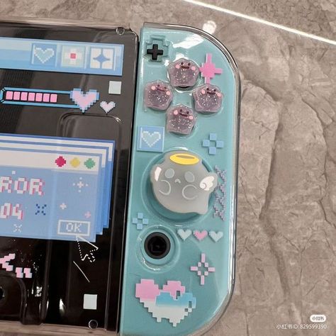 Pretty Nintendo Switch, Gaming Stuff To Buy, Switch Case Aesthetic, Aesthetic Switch, Wii Aesthetic, Nintendo Switch Joycons, Switch Lite Accessories, Nintendo Switch Aesthetic, Cute Nintendo Switch