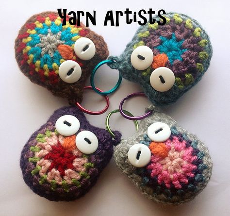 Free Pattern Owl Key Chain Pattern by Yarn Artists Crocheted Owl, Crochet Keychains, Crochet Owls, Crochet Decor, Confection Au Crochet, Crochet Keychain Pattern, Crochet Owl, Crochet Keychain, Yarn Projects