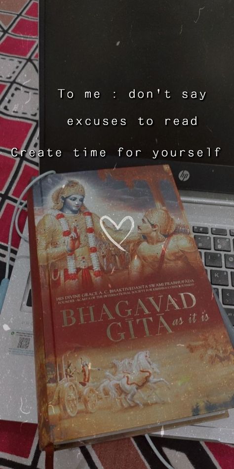 Bhagwat Gita Snapchat Story, Reading Bhagwat Geeta, Krishna Snapchat Stories, Night Book Reading Snap, Gita Book Photo, Bhagwat Gita Book, Book Snap Streaks, Bhagavad Gita Book, Fake Photo Sick