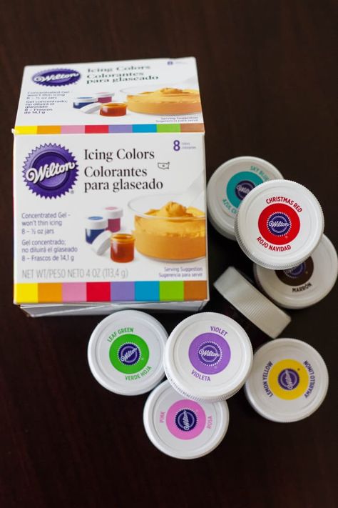 How To Use Gel Food Coloring, Wilton Gel Food Coloring Mixing Chart, Food Coloring Mixing Chart, Food Coloring Chart, Best Royal Icing Recipe, Oil Based Food Coloring, Powdered Food Coloring, Holiday Treats Christmas, Color Mixing Guide