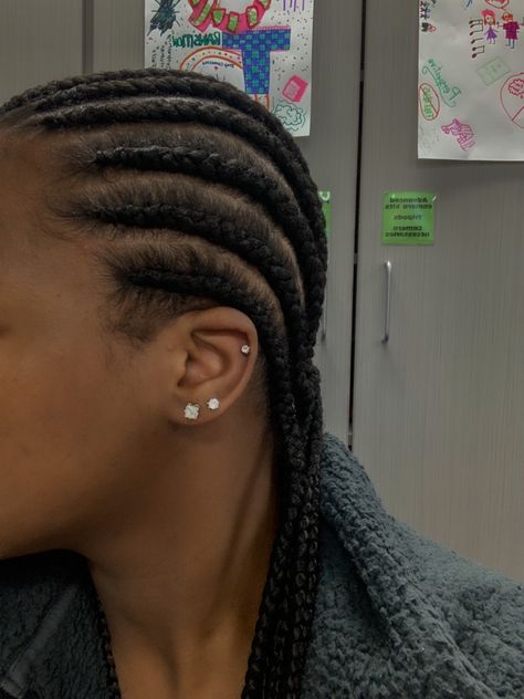 Black girl hairstyles Medium Straight Backs, 12 Cornrows Braids Straight Back, Feed In Braids Medium, Cornrows Braids Straight Back, 12 Cornrows, Braids Straight Back, Straight Back Feed In Braids, Straight Backs, Braids Medium