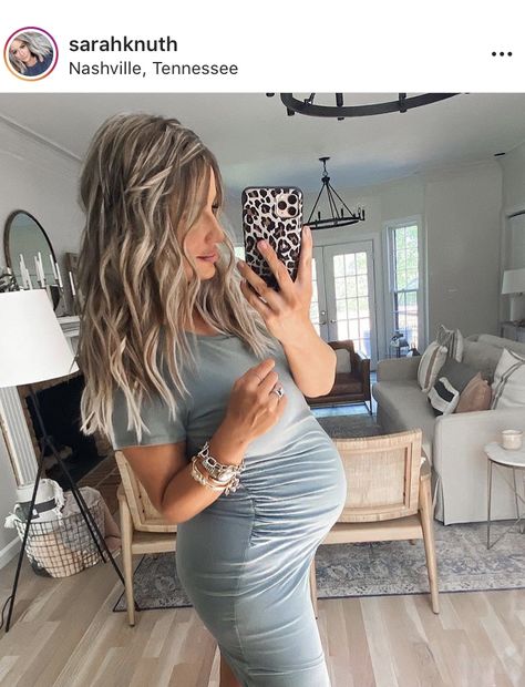 Sarah Knuth, Third Trimester, Happy Sunday, Try On, Bodycon Dress, Let It Be, Hair, On Instagram, Instagram