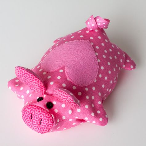 .: July 25 - Bean Bags! Pig Stuffed Animal Pattern, 3d Chocolate, Puppy Backpack, Sewing Christmas Gifts, Pig Crafts, Heating Pads, Crochet Christmas Gifts, Hospital Gifts, Rice Bags