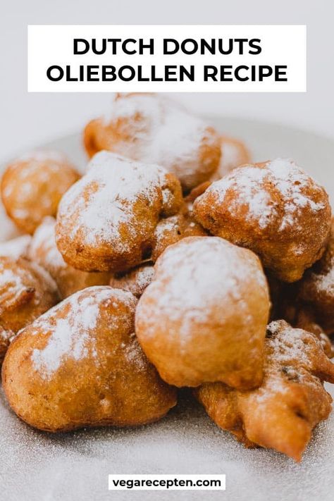 In this easy Dutch donuts (oliebollen) recipe we make this delicious New Year's Eve snack Oliebollen Recipe, New Years Eve Snacks, Netherlands Food, Dutch Cuisine, Easy Donut Recipe, Food Van, Vegan Cake Recipes, Dutch Recipes, Vegan Treats