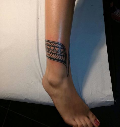 200+ Powerful Samoan Tattoos Ideas (2023) - TattoosBoyGirl Ankle Tats, Maori Tattoo Frau, Ankle Band Tattoo, Leg Band Tattoos, Polynesian Tattoos Women, Ankle Tattoo Designs, Favorite Tattoos, Maori Tattoos, Polynesian Tattoos