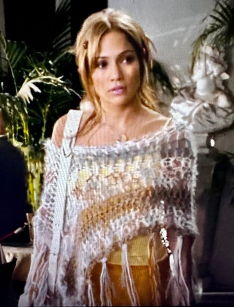 Sheer Poncho, Monster In Law, Shawl Outfit, Shrug Crochet, Poncho Au Crochet, Poncho Outfit, Shawl Gift, Shawl Knitting Patterns, Crochet Poncho