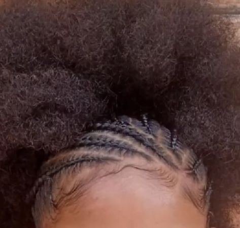 Braids Into Afro Puff, Fall 4c Hairstyles, Braided Bun Natural Hair, Braided Puff Natural Hair, Conrows Lines Natural Hair Short, Puffs Hairstyles, Cornrows Natural Hair, Natural Hair Bun Styles, Braided Hairstyles For Black Women Cornrows