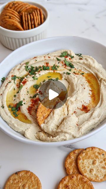 chloe e wheatland on Instagram: "This butter bean and artichoke dip is incredible! 👑

I never thought I’d see the day that hummus was knocked off its throne as the king of dips, but here we are. So let me introduce you to the new king. It’s smooth, fluffy, creamy, salty and much healthier than store bought dips. 

🤌 Vegan, refined sugar-free, gluten-free and oil-free 

Recipe: 
Butter Bean and Artichoke Dip:
- 1 Can (240g) Butter Beans (Drained & rinsed)
- 1/2 Cup Marinated Artichoke Hearts (Drained)
- 3 Tbsp Tahini
- 2 Tbsp Lemon Juice
- 2 Tbsp Water or Marinade from Artichokes 
- 1-2 Cloves Garlic
- Pinch of Salt and Pepper

Optional Garnishes:
- Olive oil drizzle (omit for oil-free)
- Chilli powder
- Chopped Parsley 

1. Place all dip ingredients into a food processor and process unti Butter Bean And Artichoke Dip, Healthy Artichoke Dip, Artichoke Dip Healthy, Hummus Recipe Garlic No Tahini, Vegan Artichoke White Bean Dip, Plant Based Cookbook, Artichoke Hearts, Butter Beans, Artichoke Dip