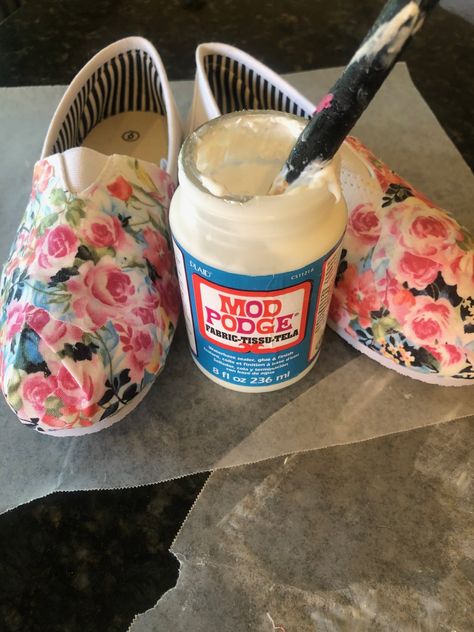 Modge Podge Shoes Diy, Decoupage Shoes Fabric, Fabric Mod Podge, Modge Podge On Fabric, Fabric On Shoes Diy, Diy Canvas Shoes Designs, Decorating Tennis Shoes Diy, Paint Dansko Clogs Diy, Decorating Canvas Shoes