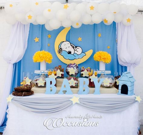 Vacation is over. Time to flood your feed with party decor goodies. Shari g pictures of this Snoopy Baby Shower Candy Table. #snoopy… Snoopy Baby Shower Decorations, Snoopy Baby Shower Theme, Snoopy Baby Shower Invitations, Charlie Brown Baby, Baby Shower Candy Table, Snoopy Baby Shower, Batman Baby Shower, Snoopy Baby, Carnival Baby Showers