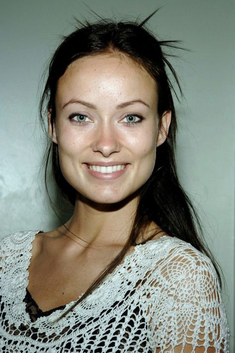 Olivia Wilde Celebs Without Makeup, Beauty Hacks Lips, Actress Without Makeup, Beauty Tips For Face, No Makeup, Olivia Wilde, Without Makeup, Beauty Body, Beauty Expert