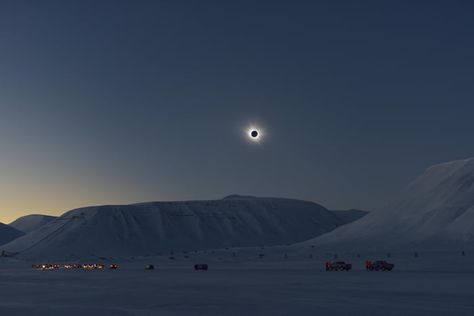 Solar Eclipse over the Arctic. Image by Dr. Miloslav Druckm Solar Eclipse Photo, Eclipse Photos, Arctic Landscape, Indoor Waterfall, Forest Path, Space Pictures, Alien Worlds, To Infinity And Beyond, Banff National Park