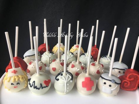 Doctor Wedding Ideas Medical, Nurse Cake Pops, Medical Food Theme, Medical Themed Treats, Doctor Cake Ideas Medical School Graduation, Nurse Theme Cake Pops, Medical Cake Pops, Medical Cakes Ideas, Pharmacy Cake