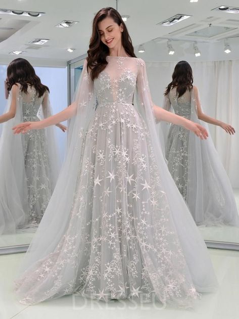 Wedding Dress With Stars, Prom Dress Classy, Prom Dresses Classy, Gaun Koktail, Grad Dresses Long, Tulle Long Prom Dress, Grey Evening Dresses, Classy Prom, Fest Outfits